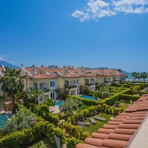 Апарт-отель Sunset Club Aqua Lettings